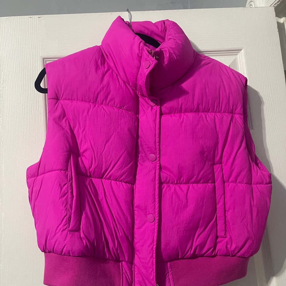 Primark Fuchsia Puffer Vest
